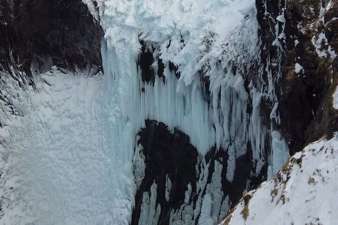 3 hours Snowshoe hike to "Furepe fall" and Wildlife Watching - Why Furepe Fall is worth seeing in winter