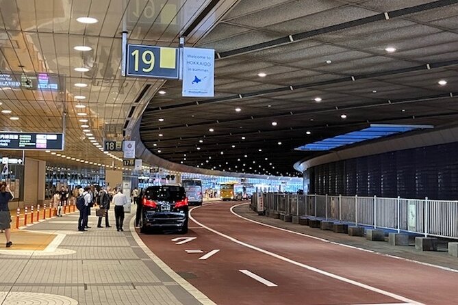 Airport Transfer Standard Taxi (up to 3guests) - Key points at a glance