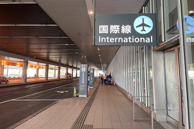Airport Transfer Standard Taxi (up to 3guests) - Who will get the most from this private taxi