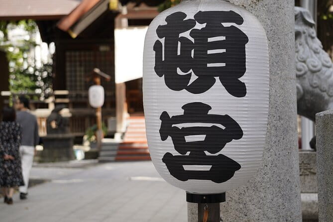 Authentic Sapporo: Nijo Market Seafood Lunch & Local History Tour - City Hall and Odori Park: Sapporo in daily use
