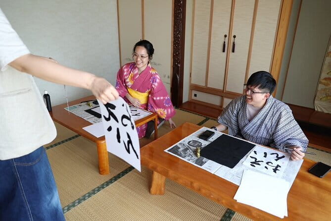 Calligraph Name in Japanese and Dress in Kimono - Learning brush posture and the first line