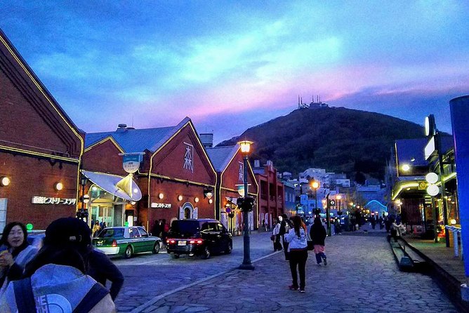 Enjoy Hakodate Night View by Rickshaw Tours - Why a rickshaw works well in Hakodate at night