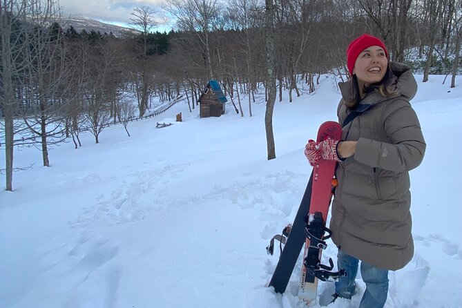Full Day Private Skiing / Snowboarding Tour in Sapporo - How Tomo adds value to the day