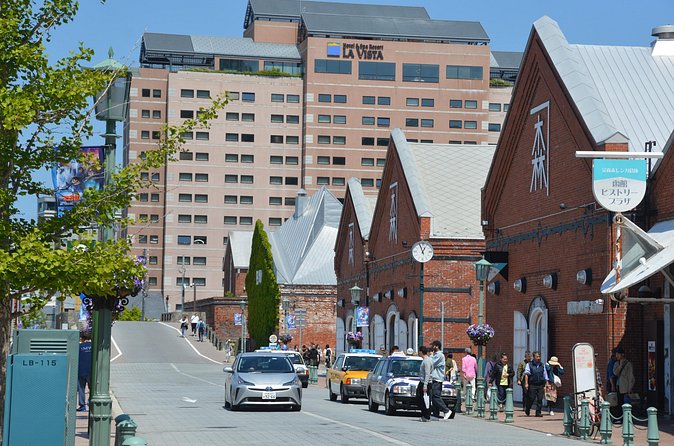 (GROUP PRICE)Private Hokkaido Guided Day Tour with Transportation - Goryokaku, the star-shaped fortress of the samurai era