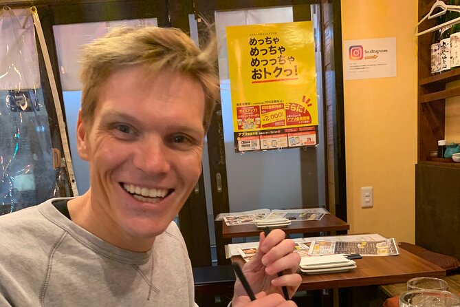 Hakodate Guided Bar Hopping in Goryokaku and Station Areas - Ana’s role and the human side of the evening