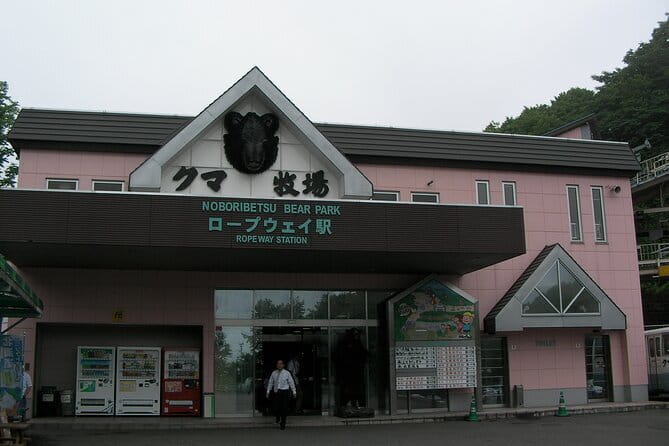 Hike Mt. Usu and visit Lake Toya Day Tour - Small groups, guide attention, and the pace