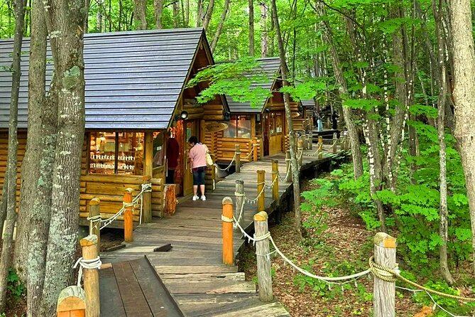 Hokkaido, Asahikawa Zoo Classic Day Tour With Optional Snomobile - Why Asahiyama Zoo makes this day worthwhile