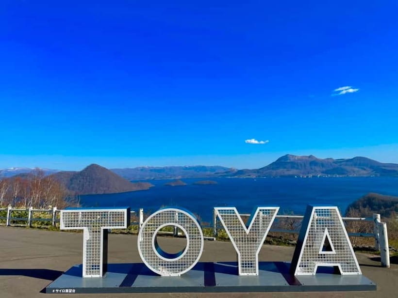 Hokkaido│Noboribetsu & Lake Toya Tour with Ropeway Ticket - Jigokudani turns volcanic heat into a walking stop