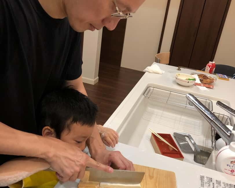 Kushiro: Japanese Bento Cooking Class with a Local Host - Meeting Yuko at Fisherman’s Wharf MOO