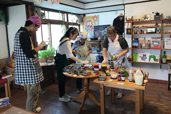 Make Piroshki in Hakodate and Visit Hidden Spots While Baking - Rolling, filling, and baking the piroshki