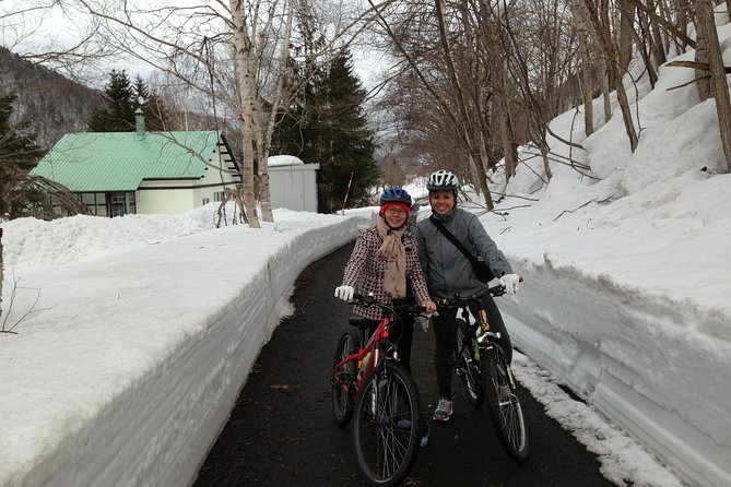 Mountain Bike Tour from Sapporo Including Hoheikyo Onsen and Lunch - How difficult is the cycling?