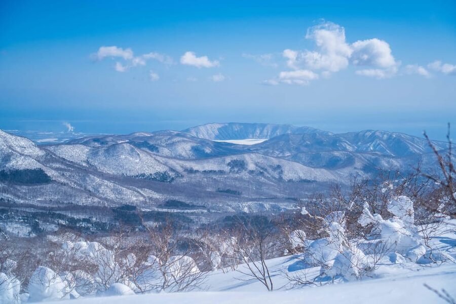 Noboribetsu: Orofure Pass Snowshoeing Tour - The Noboribetsu Winter Panorama