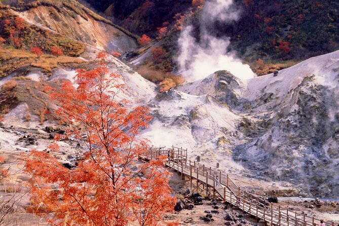 Noboribetsu to Lake Toya Private Tour - Jigokudani shows Hokkaido’s volcanic side