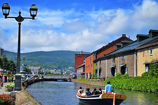 Otaru 6hr Private Trip with Government-Licensed Guide - Tanaka Sake Brewing Kikkogura