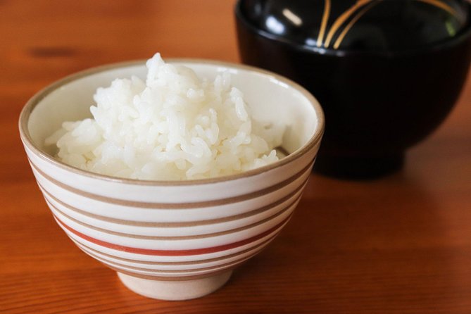 Private Japanese Cooking Class in Sapporo with Local Host Kanae - Why the private format matters