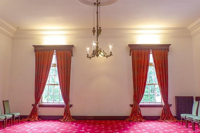 Private Tour - Sapporo Western Architecture for Photo Lovers - The Red Brick Government Building