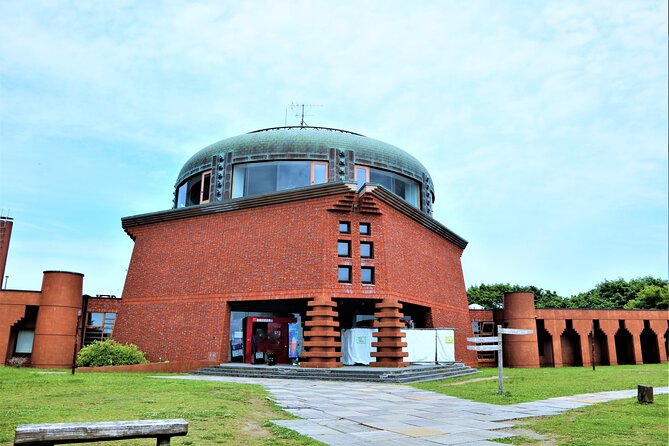 Private Tour with Kushiro Marsh, Tancho, and Local Market - Washo Market puts lunch in your hands
