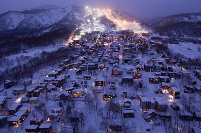 Sakura Trip Premium Chauffeur Service Hokkaido - The value of $261.35 for a group of up to 10