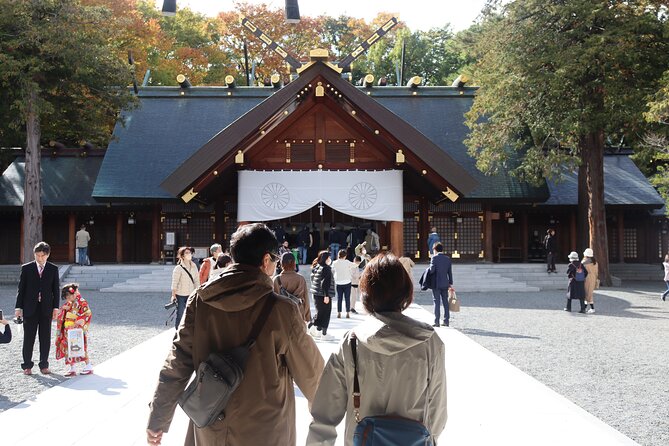 Sapporo: Hokkaido Shrine Tour with Rituals, History & Sweets - Hokkaido Shrine and Hokkaido’s Pioneering Story
