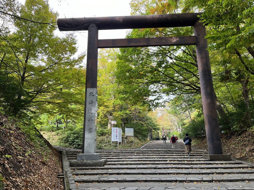 Sapporo: Sacred Shrine, Seafood Market & Shiroi Koibito Park - Three sides of Sapporo in one 8.5-hour day