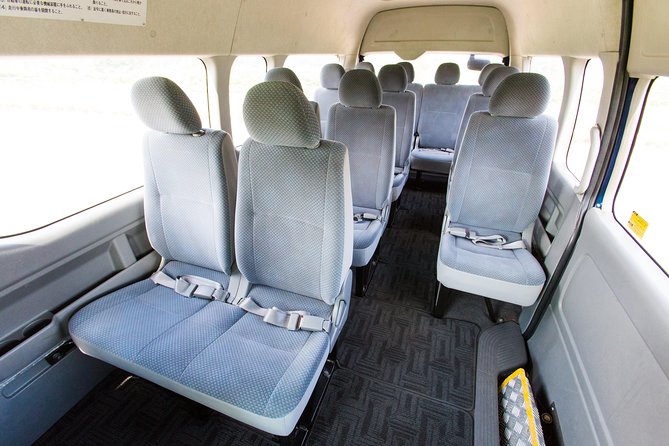SkyExpress Private Transfer: New Chitose Airport - Niseko (8 Pax) - Room for ski bags, suitcases, and family gear