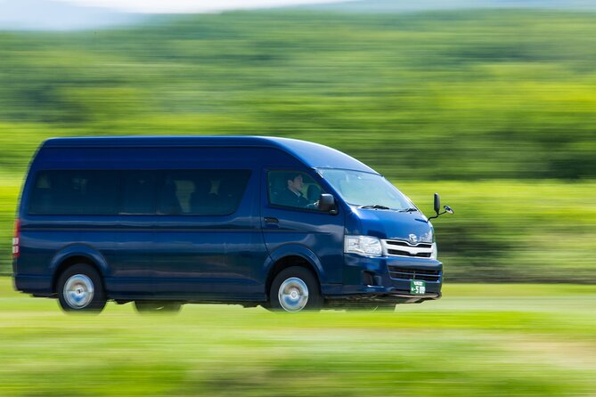 SkyExpress Private Transfer: Sapporo - Niseko (8 Passengers) - Meeting your driver at the hotel