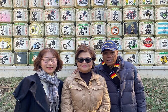 Tokyo Best West Part Tour by public transportation - Meiji Jingu: a quiet start in central Tokyo
