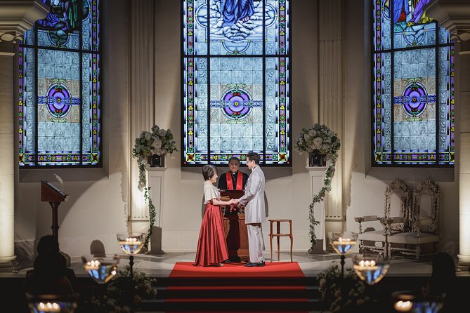 Vow Renewal Plan - Flowers, bouquet, champagne, and the small extras
