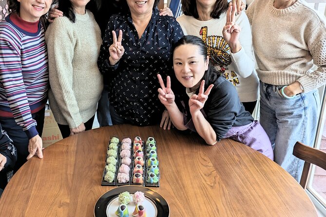 Wagashi traditional japanese sweets class - Tasting your work with matcha